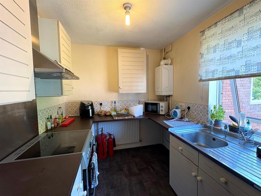Kitchen.jpg