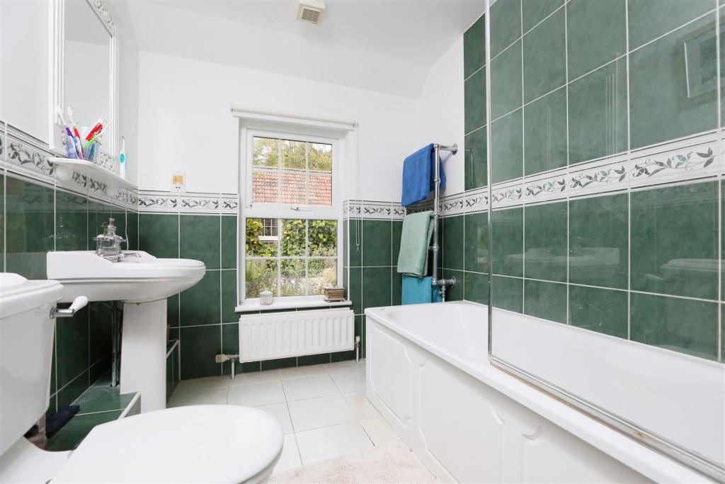 Oak Tree Mews 33.jpg