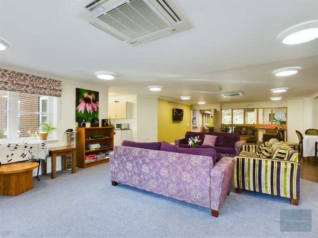 CAM02540G0-PR0075-ST