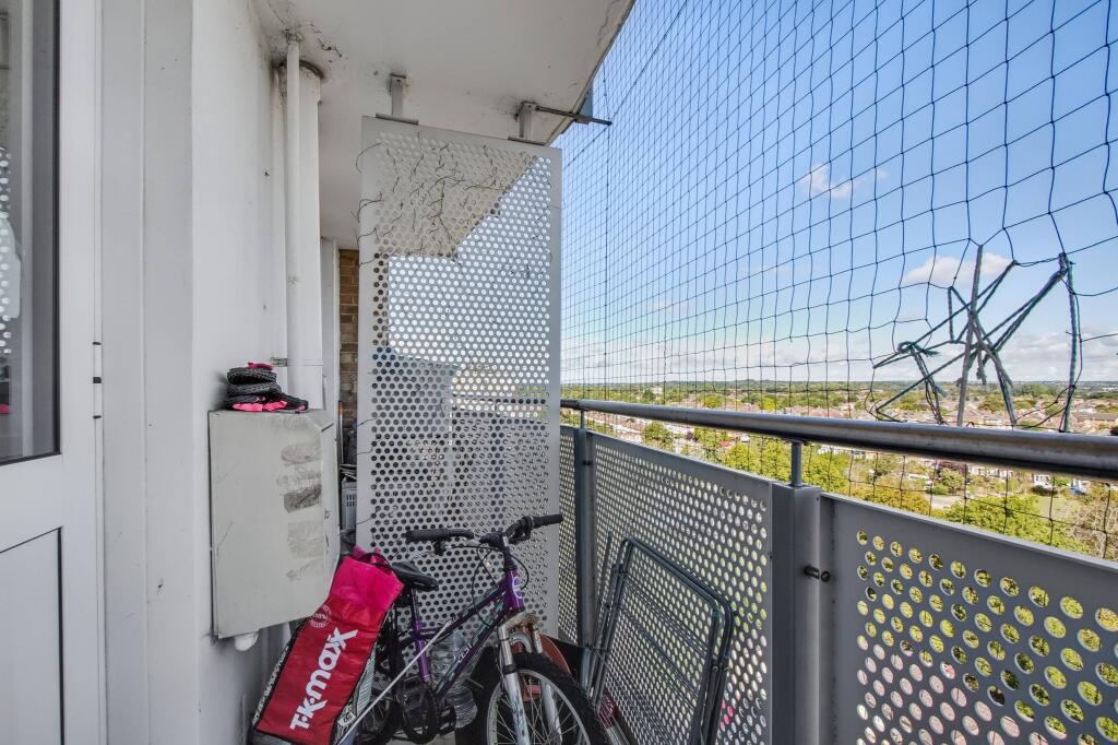 114 Jersey House, 2 Eastfield Road, Enfield, Middlesex, EN3 5UY