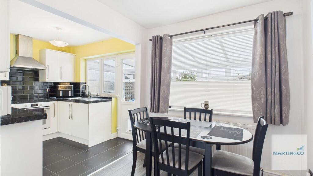 CAM03663G0-PR0169...