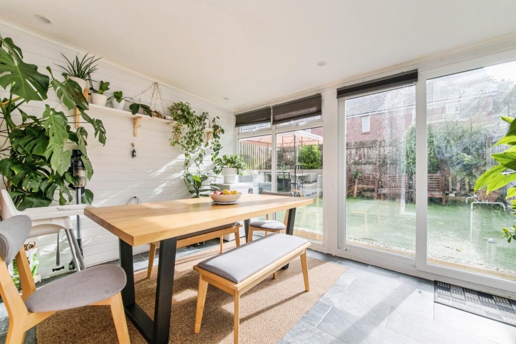 Buzzard Way, EXETER, Devon, EX5