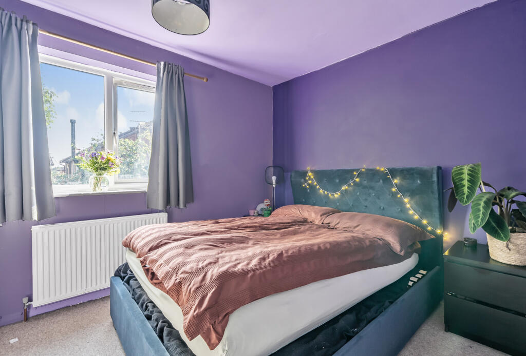 1333210-21-688ba9...