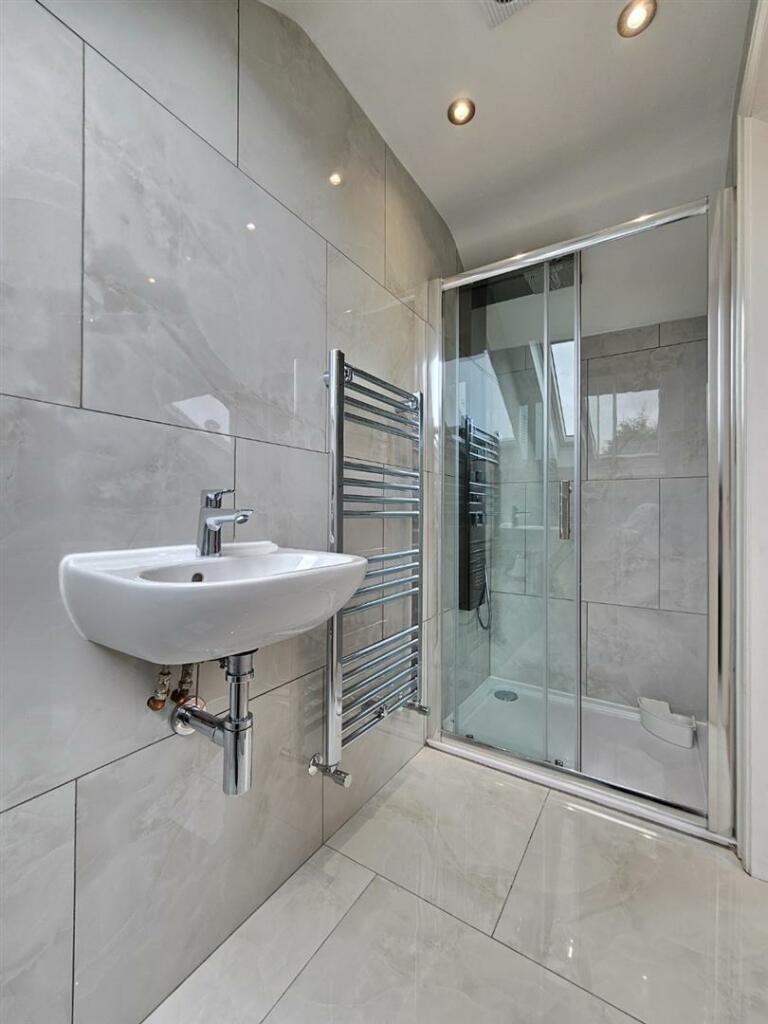 Bedroom 3 En-Suite