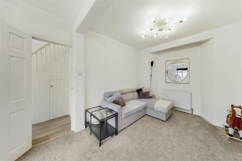 196 Wadham Gardens - pKv3NeyjnBb2fY1N6j5F.jpg