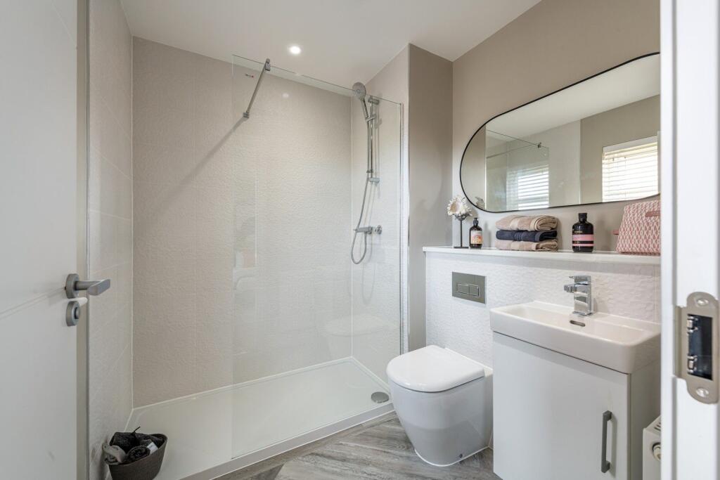 Ensuite