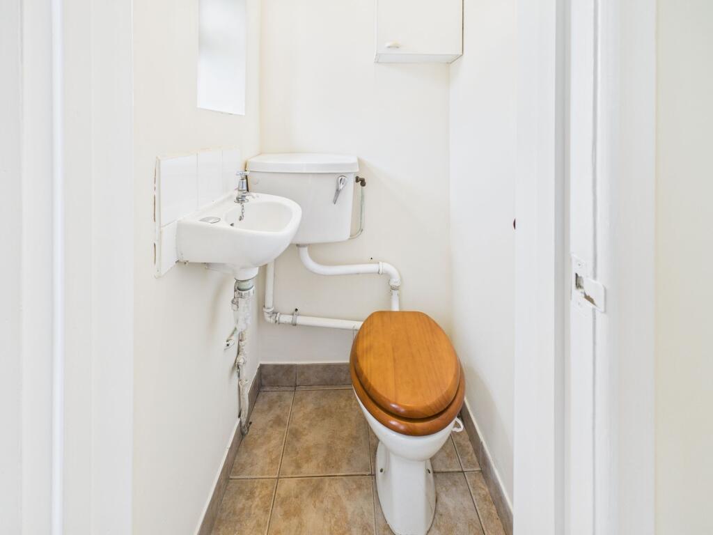 Ground floor WC