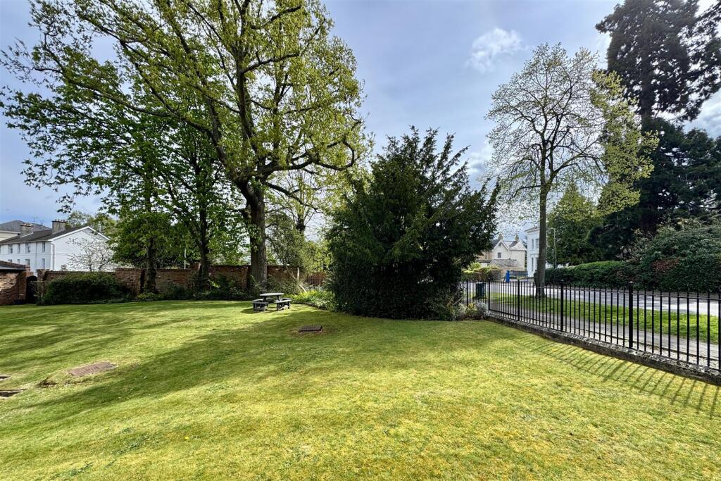 Tivoli Mansions, The Park - Communal garden