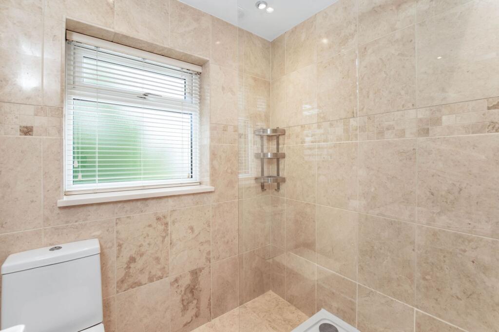Master en-suite