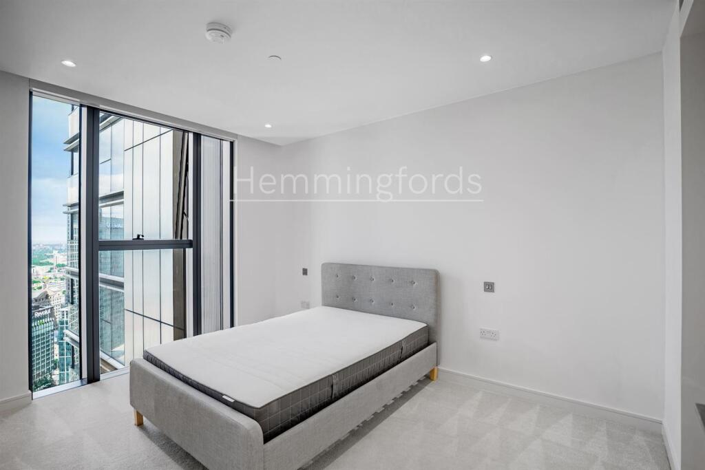 07-2fc283219-HMF-JJ-Hampton Tower-7-medium.jpg