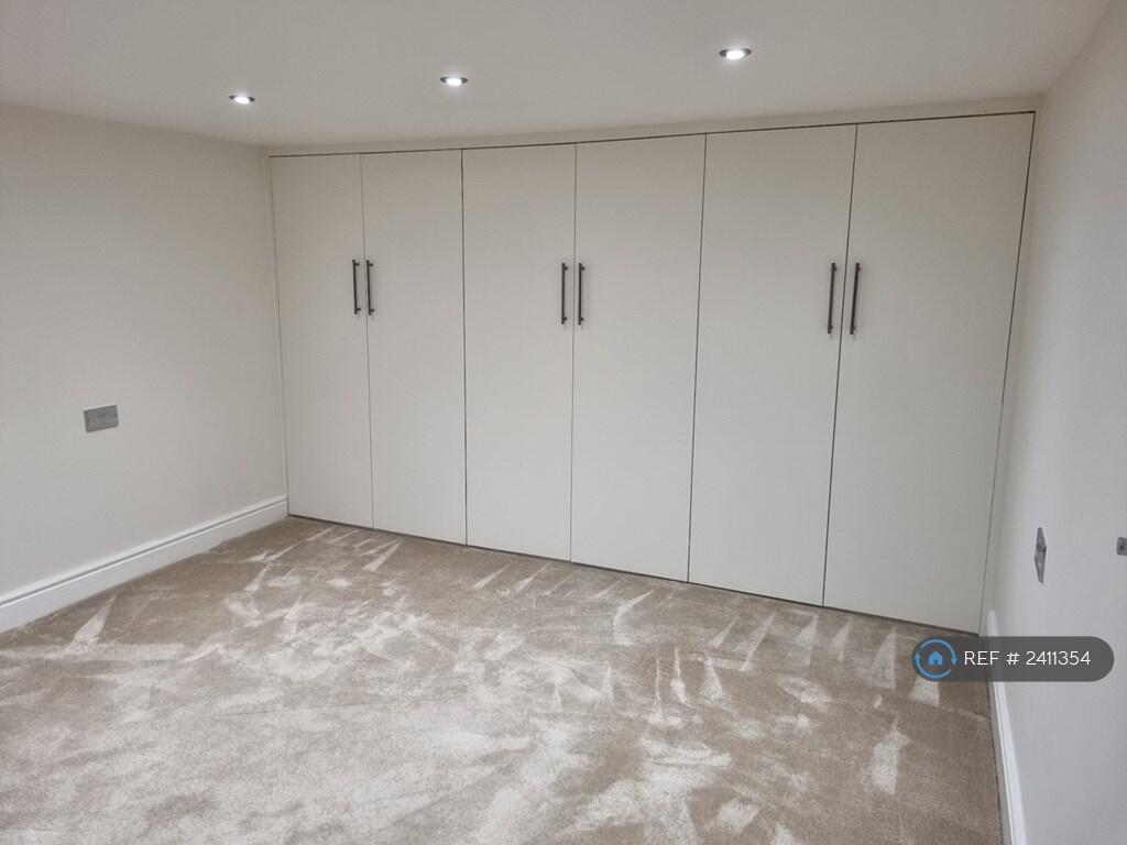 Celler/Occasional Room