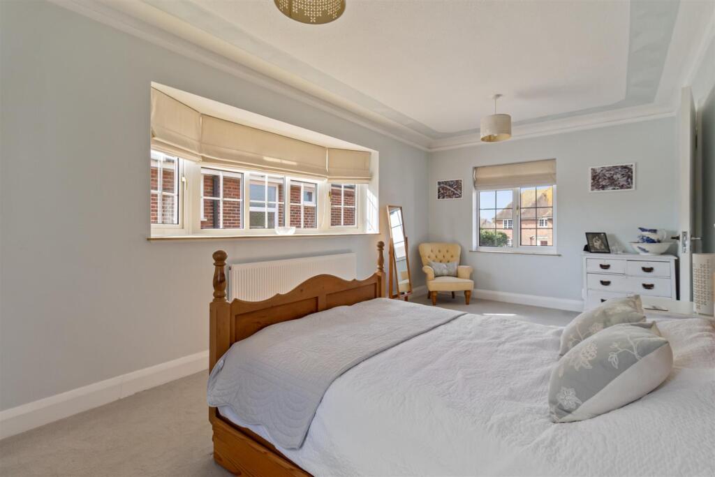 Chelwood Avenue 10-016.jpg