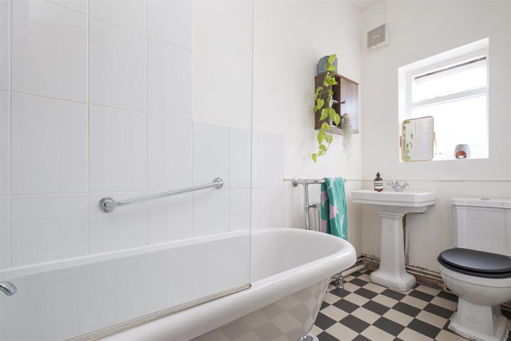 untitled (10 of 18).jpg