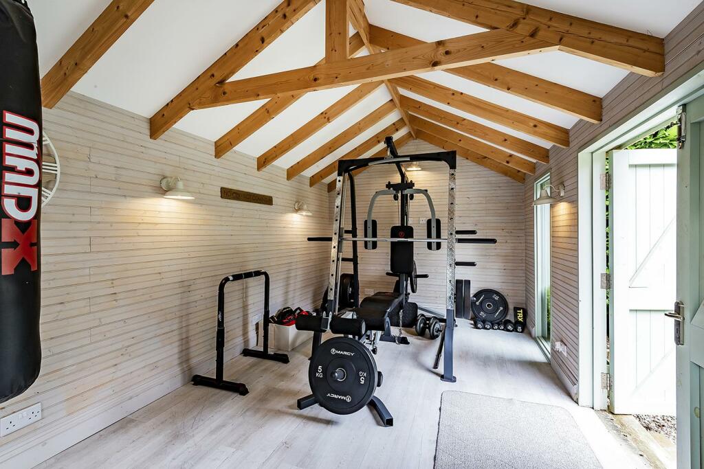 Outbuilding gym