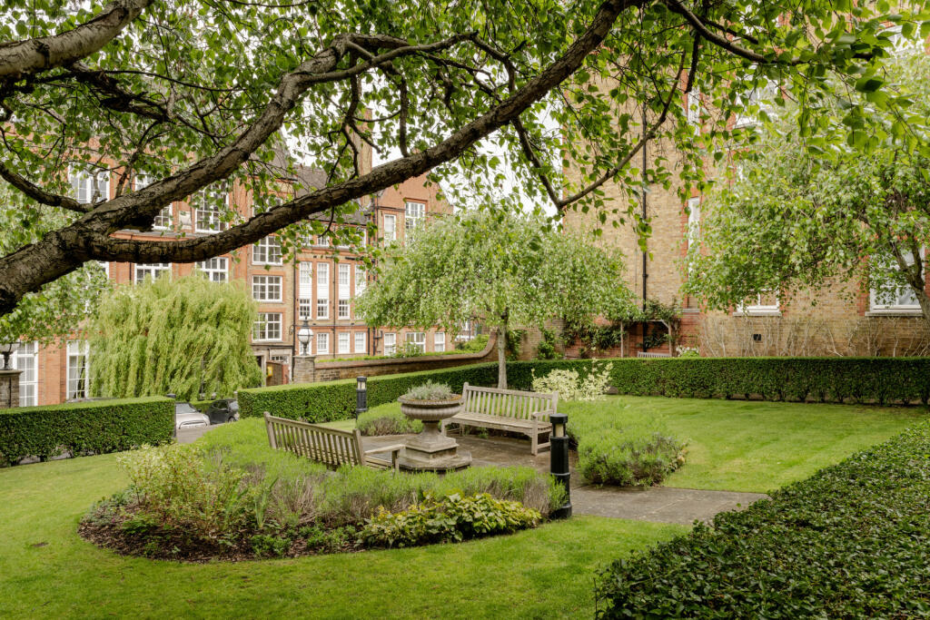 278786 - 20250423-THE-VILLAGE_1C_TMH-54_HI_RES.JPG