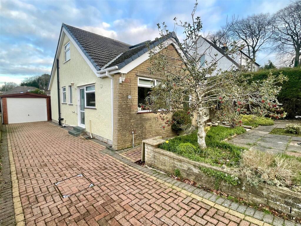 Driveway &amp; Garage