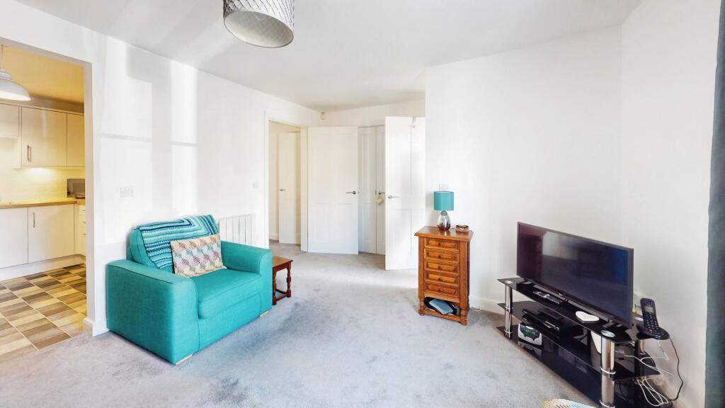 22e5b293-Hepworth-Way-Bedroom 202.jpg