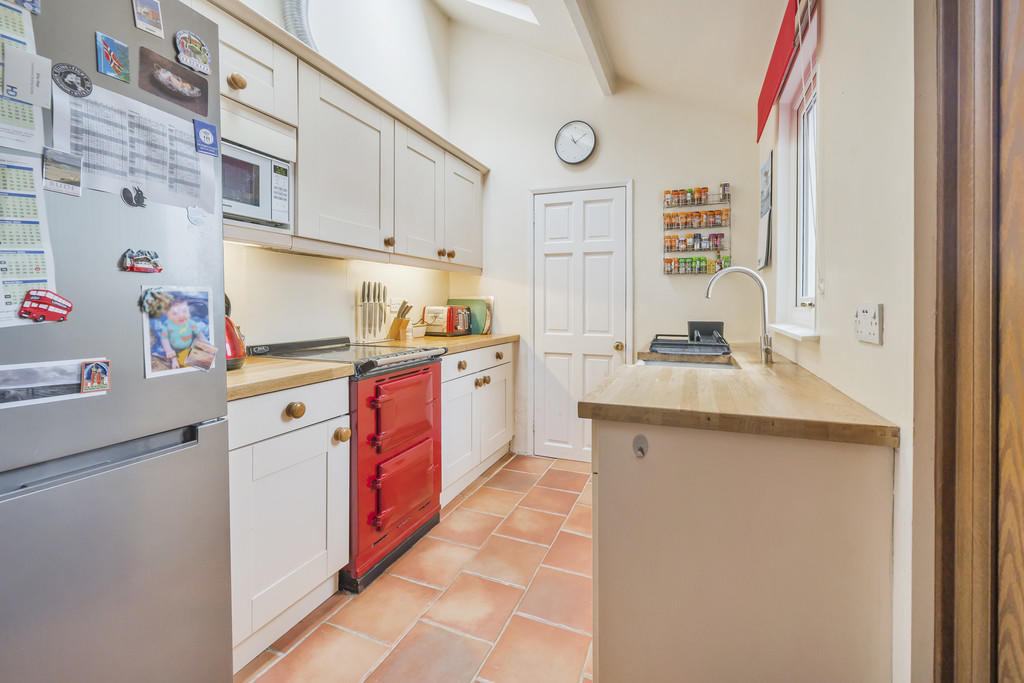 Fitted Kitchen