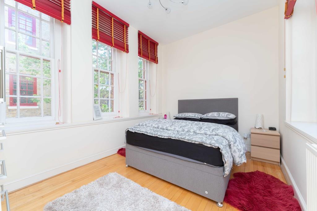 37 Osterley Bed 2.jpg