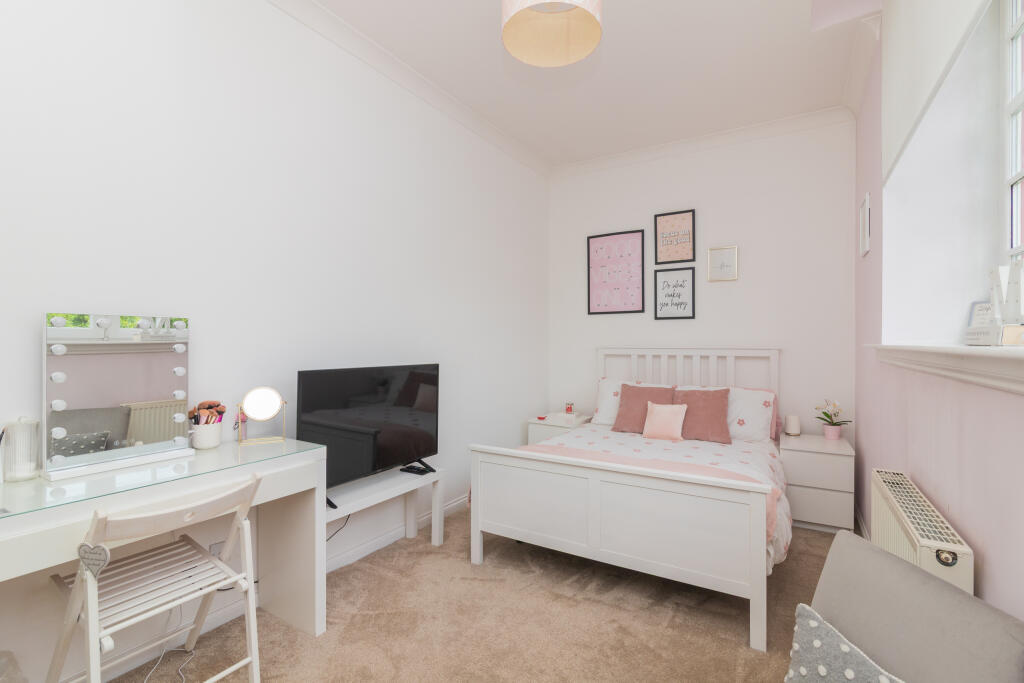 Flat 2 Braids Court  Paisley PA2 6HR-9