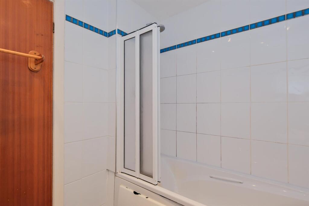 010-29 Miller Street, Wishaw, ML2 7BB.jpg