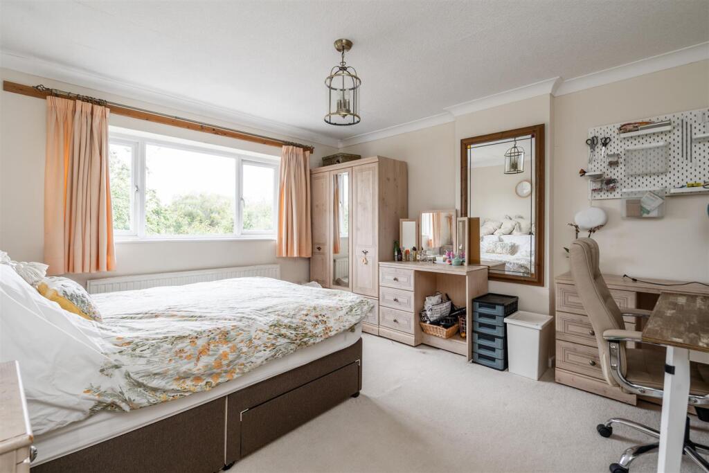 16 Longdon Road_22.jpg