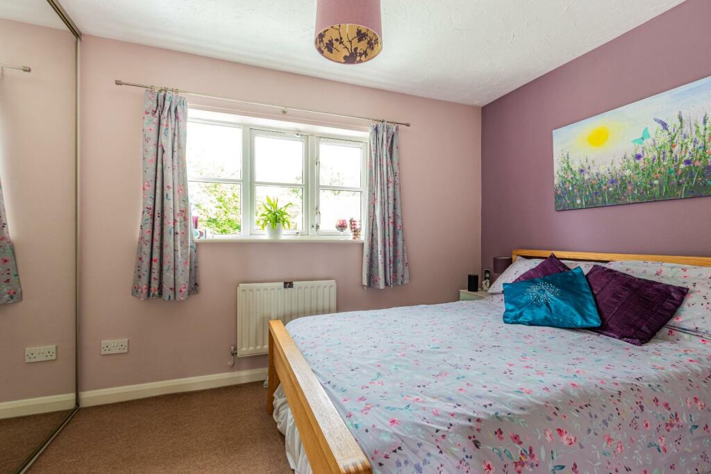 Foxberry Close 5-16.jpg