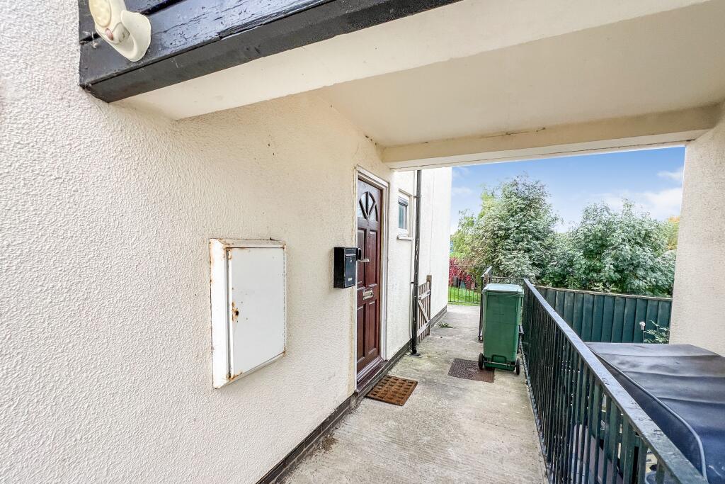 6 Pockeridge Road, Corsham, Wiltshire, SN13 9SB