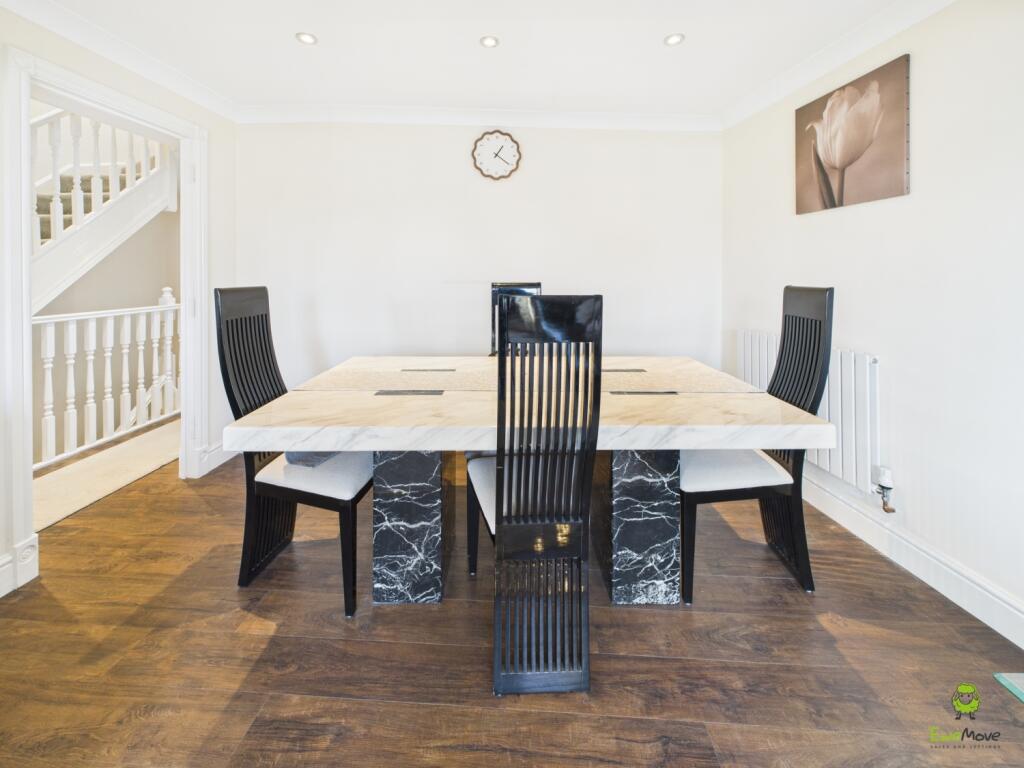 Presented by Clinton at EweMove Bexleyheath and Da