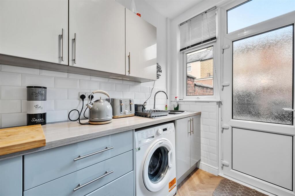 Kitchen to back door.jpg