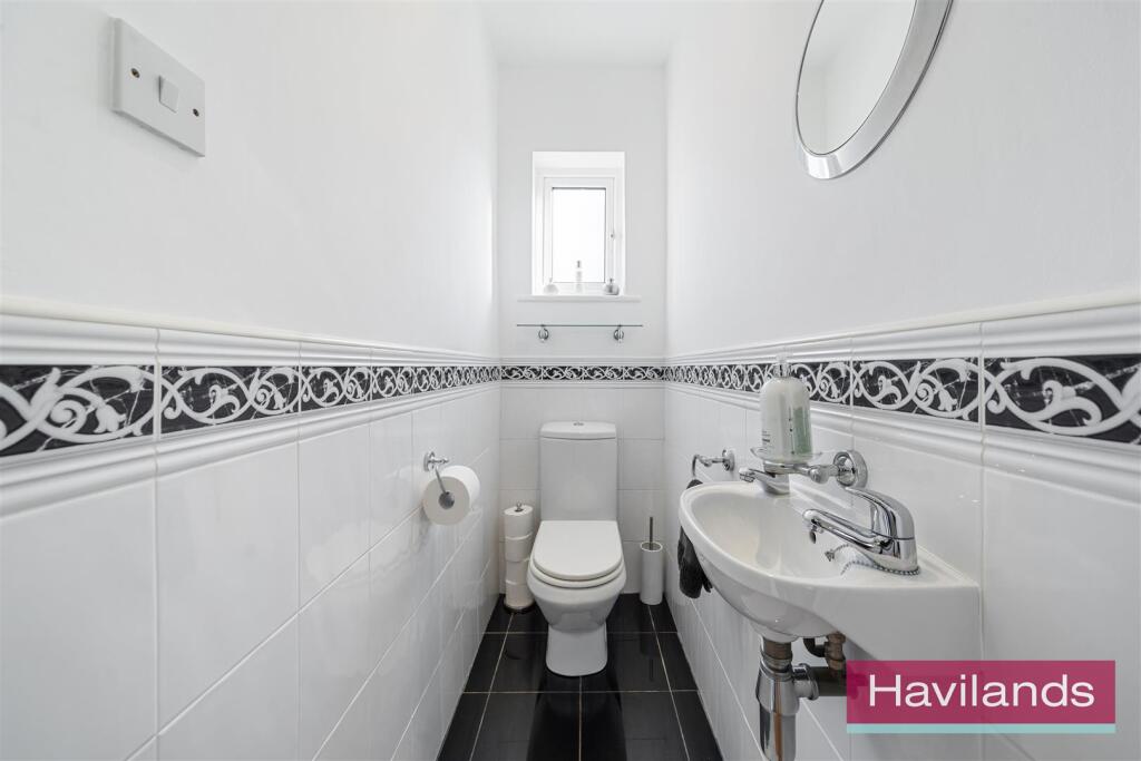 Winchmore Hill Road-10.jpg
