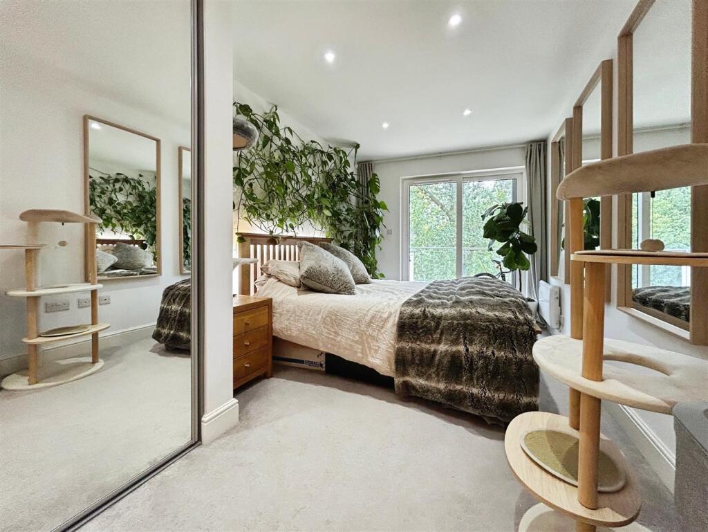 7b1a2c63-1-4AC8-B71B-B9167B40FE2C-4440-000002B792C