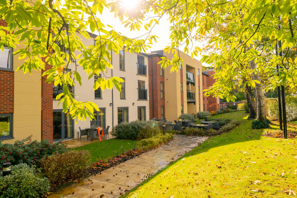 Thorneycroft, Tettenhall - Exterior 