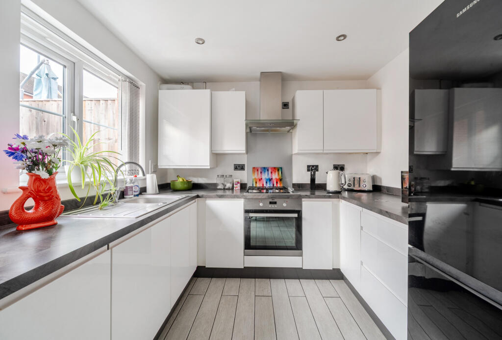 1380910-2-6926fa5...