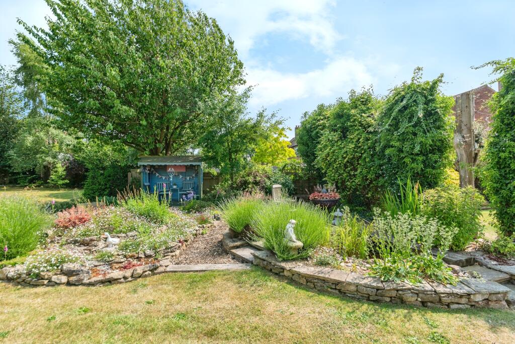 Teapot_cottage-38