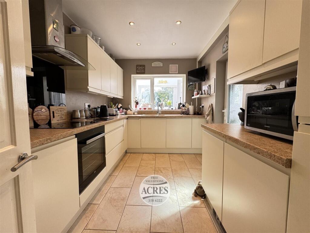 IMG_5724 (Large).jpg