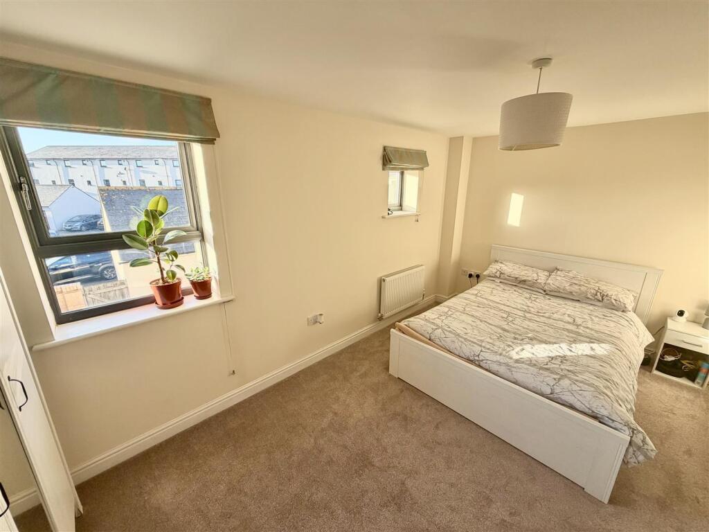 Bedroom 2.jpg