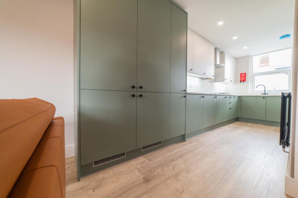 another student property from Award-winning CPS HO