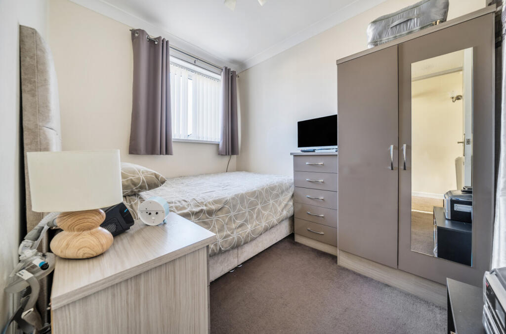 1348631-7-68d2614...