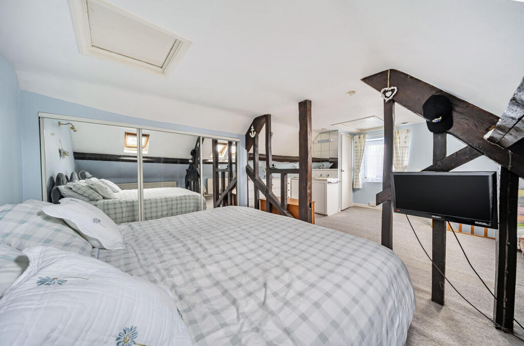 1299734-30-683619...