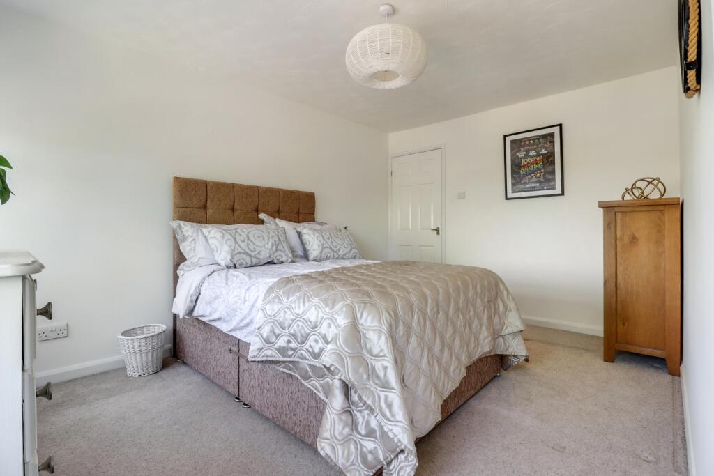 24- Rob Hammond EweMove Pontefract