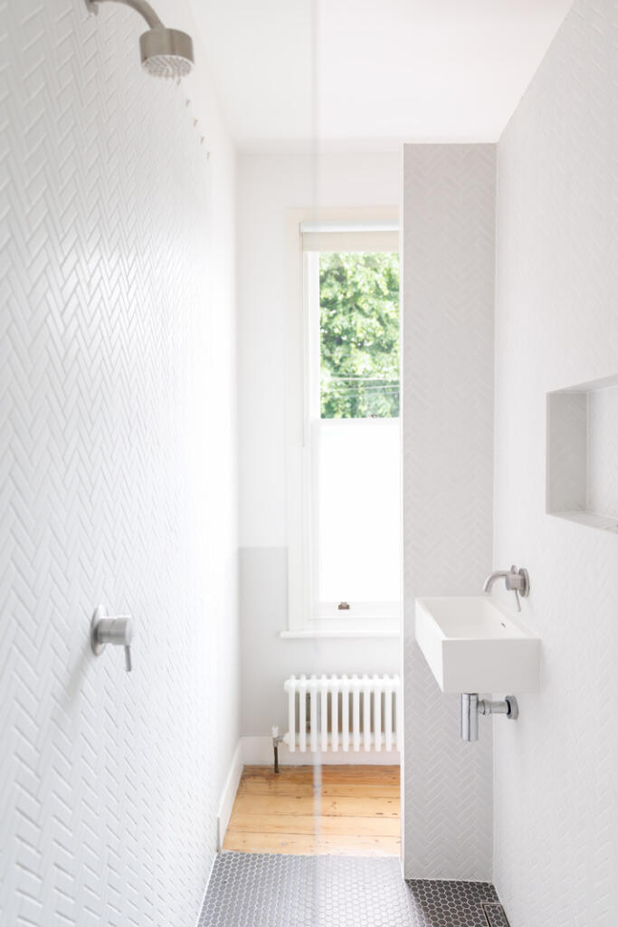 288323 - FrancisRoadLondonE10-JSouteyrat-0956.jpg