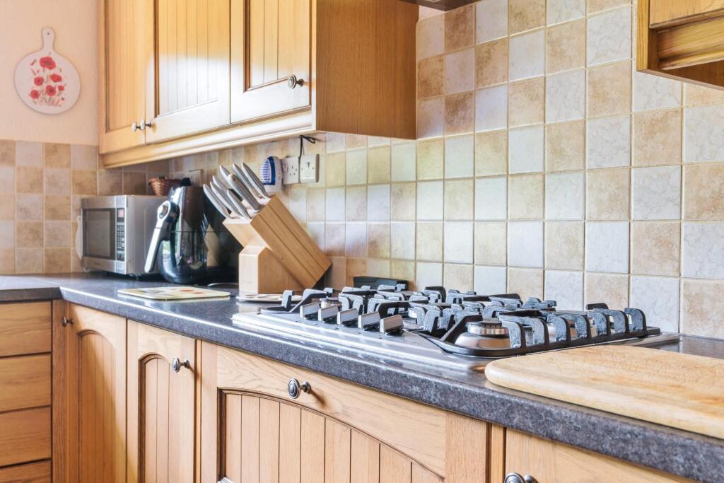 Kitchen worktops.jpg