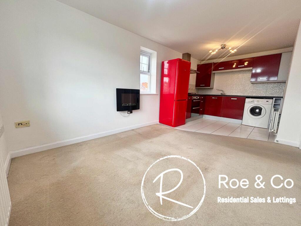 Open plan living/kitchen