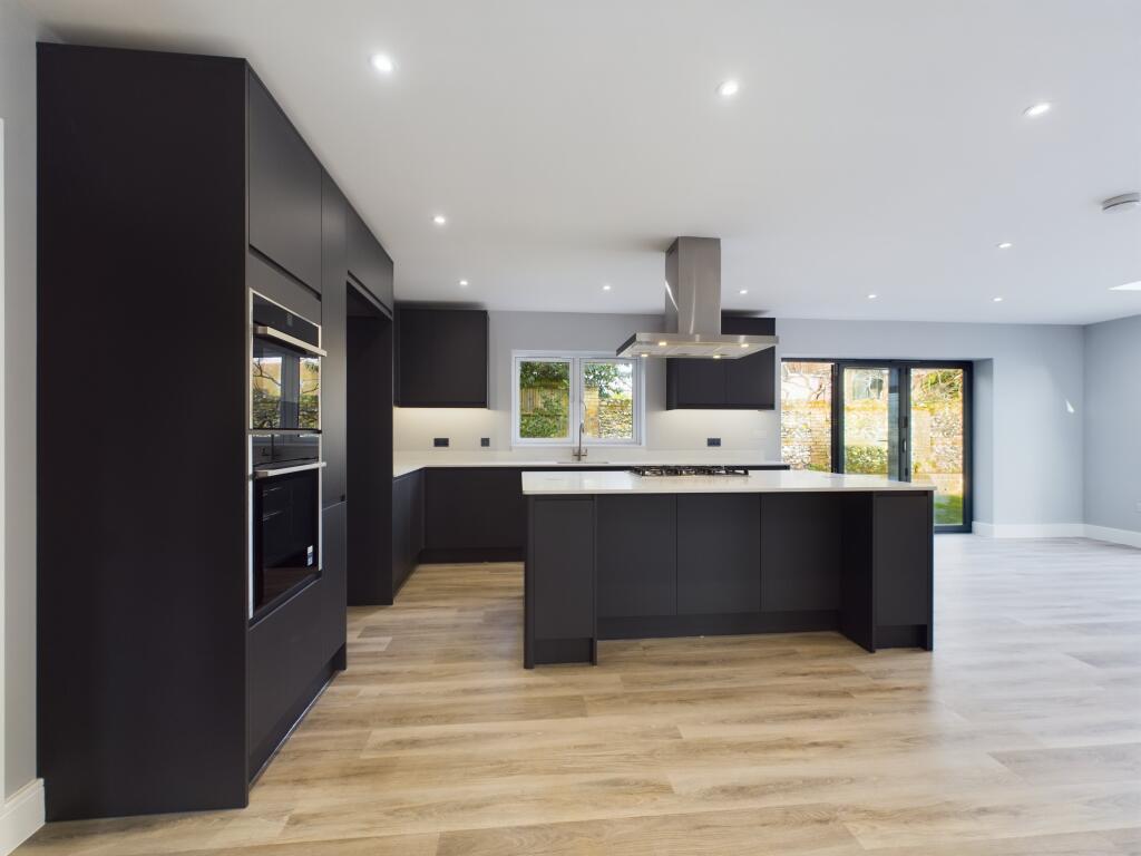 Kitchen Sideview