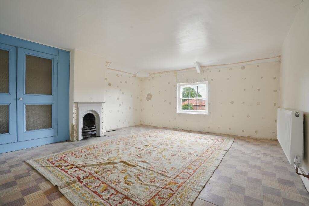 EweMove Estate Agent Scunthorpe South - Bedroom 1