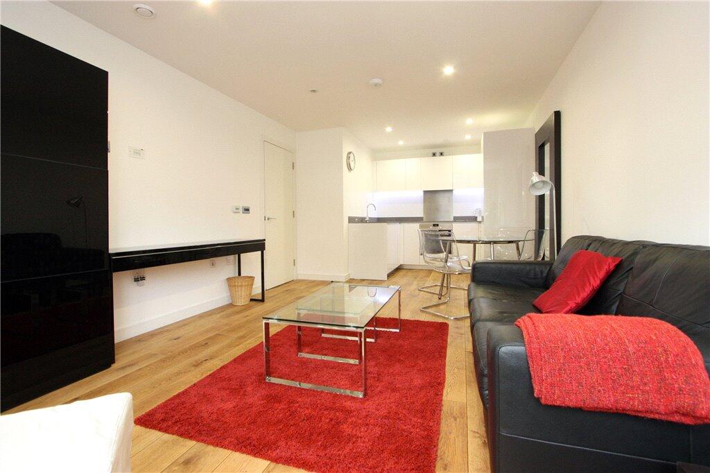 Reception/Kitchen