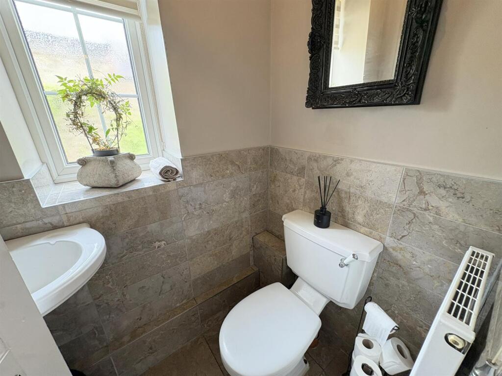 Ground Floor Cloaks/ WC