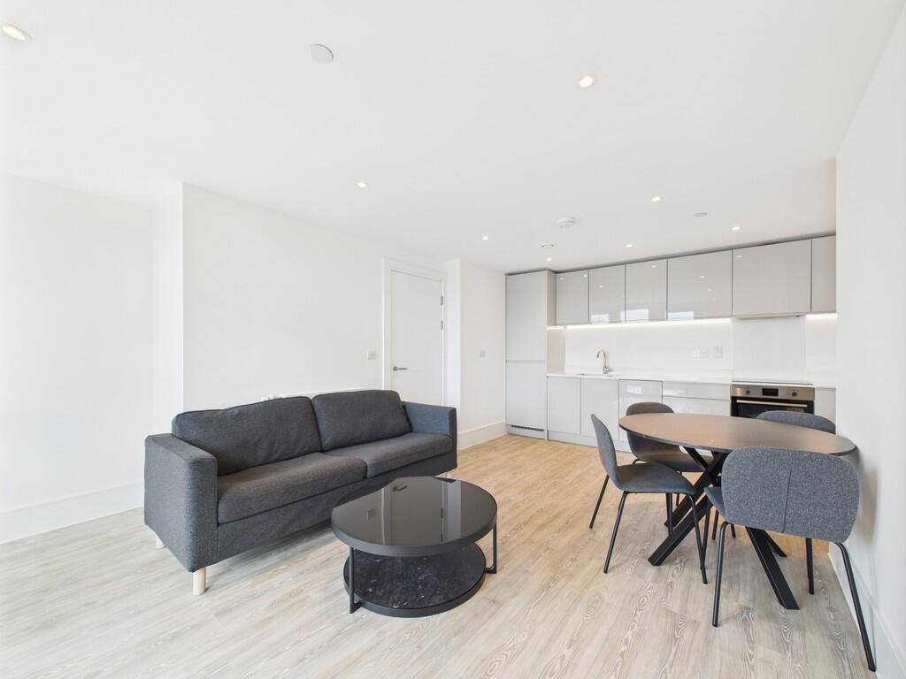 Lounge / Kitchen
