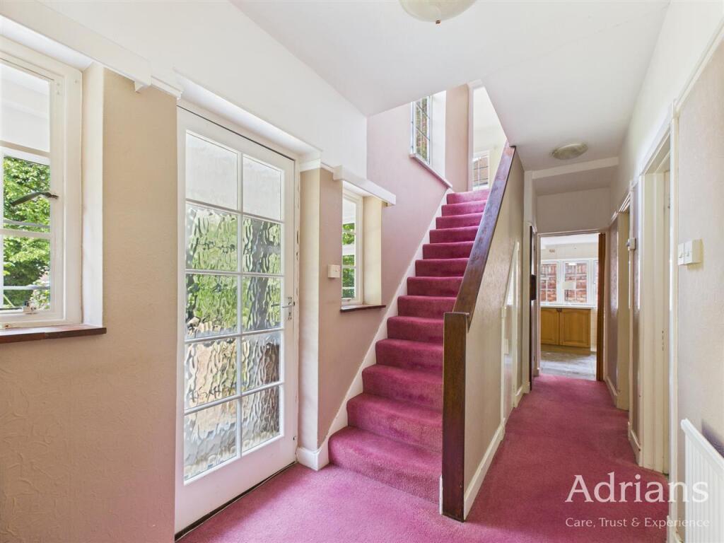 ENTRANCE HALL
